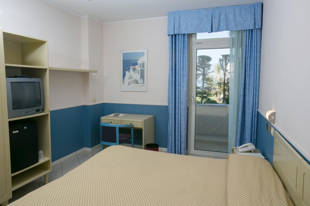 Hotel Salsello Bisceglie Eksteriør billede